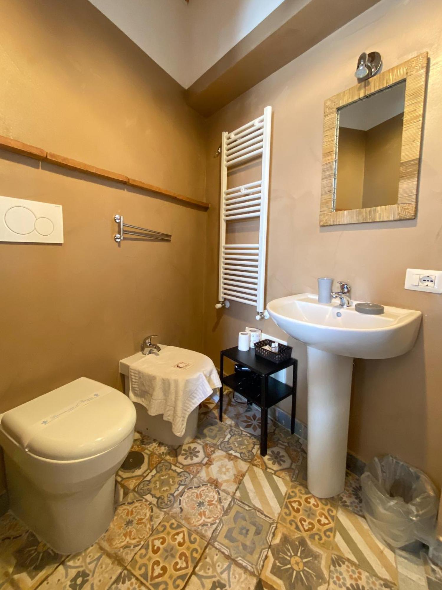 Casale 1541 Bed & Breakfast Bolsena Dış mekan fotoğraf